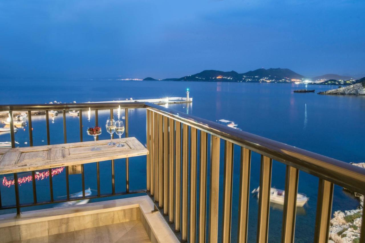 Eftopia Beachfront 2-Bedrooms Apartment Kokkári Eksteriør bilde