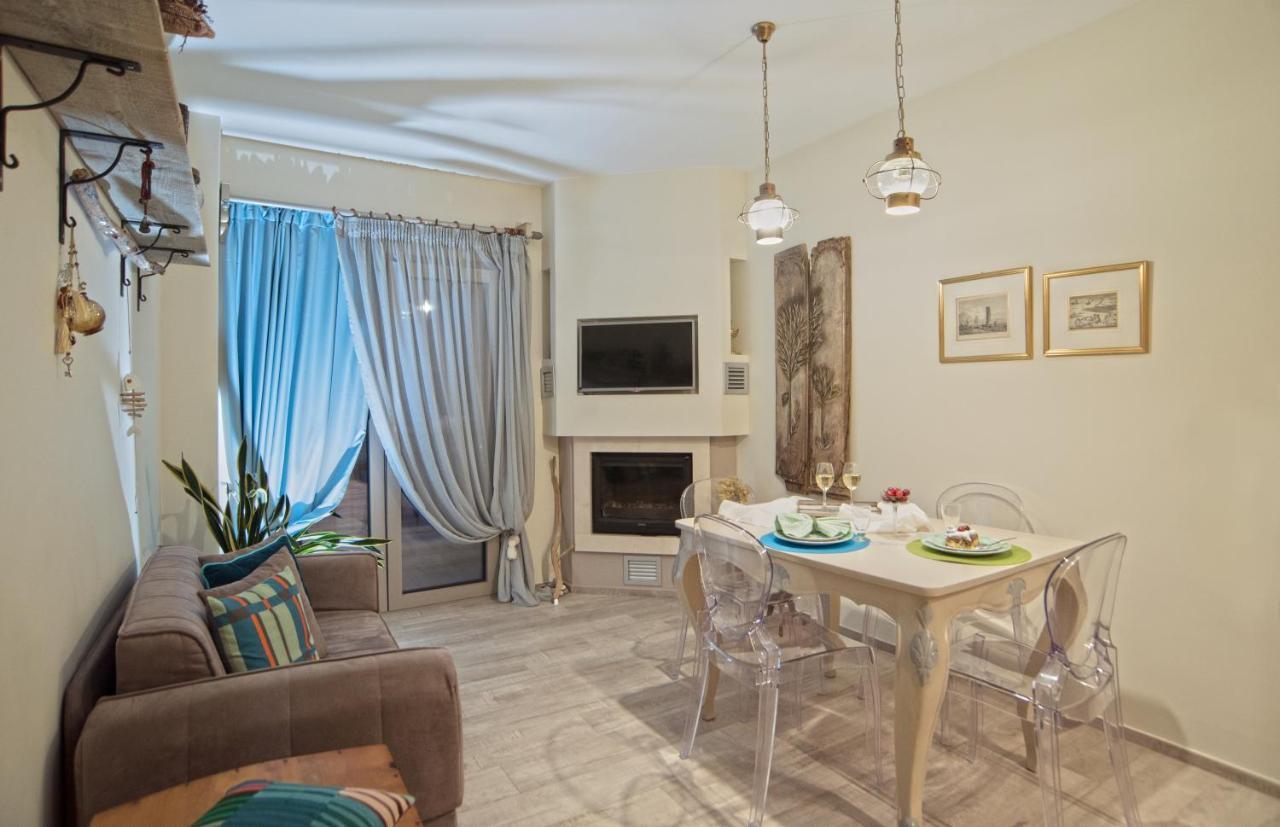 Eftopia Beachfront 2-Bedrooms Apartment Kokkári Eksteriør bilde